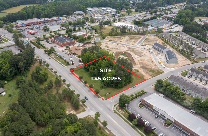 Parcel highlighted with red lines